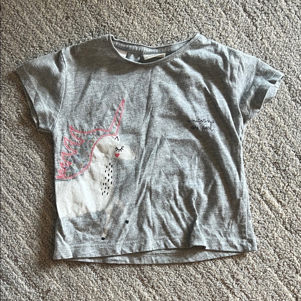 Zara kids unicorn tshirt (9-12 months)
